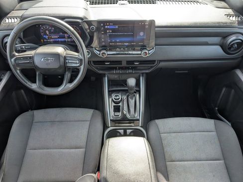 Used 2024 Chevrolet Colorado Trail Boss w/ Technology Package AWD/4WD image 23