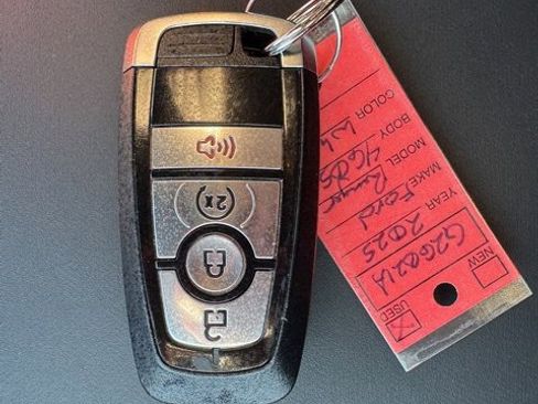 Used 2025 Ford Ranger Raptor image 40