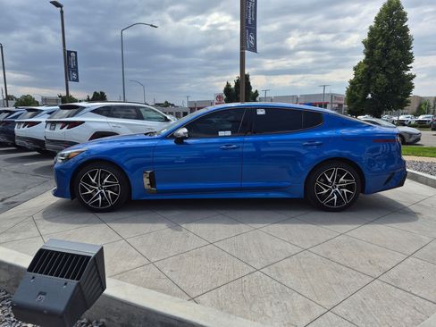 Used 2022 Kia Stinger GT-Line w/ Sun & Sound Package AWD/4WD image 8