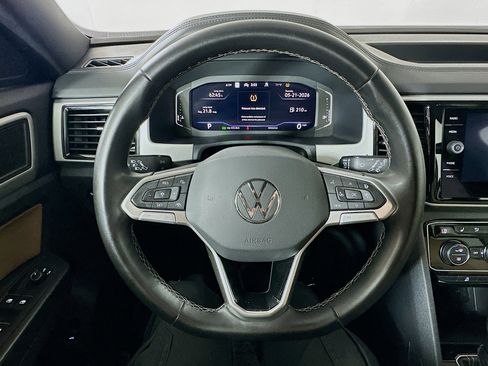Used 2022 Volkswagen Atlas Cross Sport SEL AWD/4WD image 11