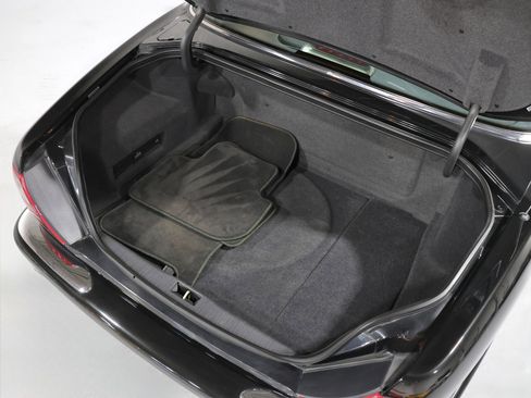 Used 1998 Jaguar XJ8 RWD image 21