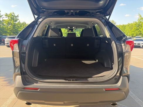 Used 2024 Toyota RAV4 XLE FWD image 6