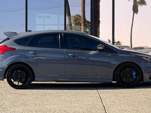 Used 2016 Ford Focus RS AWD/4WD image 18