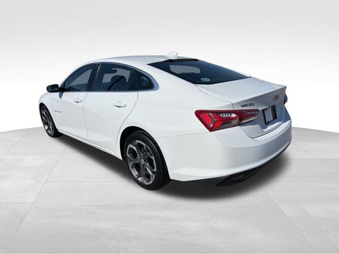 Used 2021 Chevrolet Malibu LT image 5