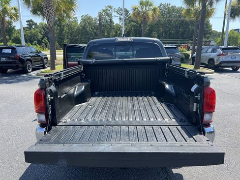 Used 2023 Toyota Tacoma SR5 RWD image 33