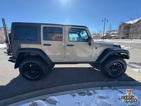 Used 2018 Jeep Wrangler Unlimited Rubicon image 9