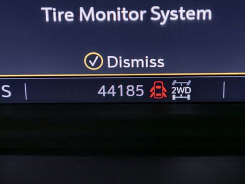 Used 2022 Chevrolet Silverado 2500 LTZ w/ LTZ Plus Package AWD/4WD image 21