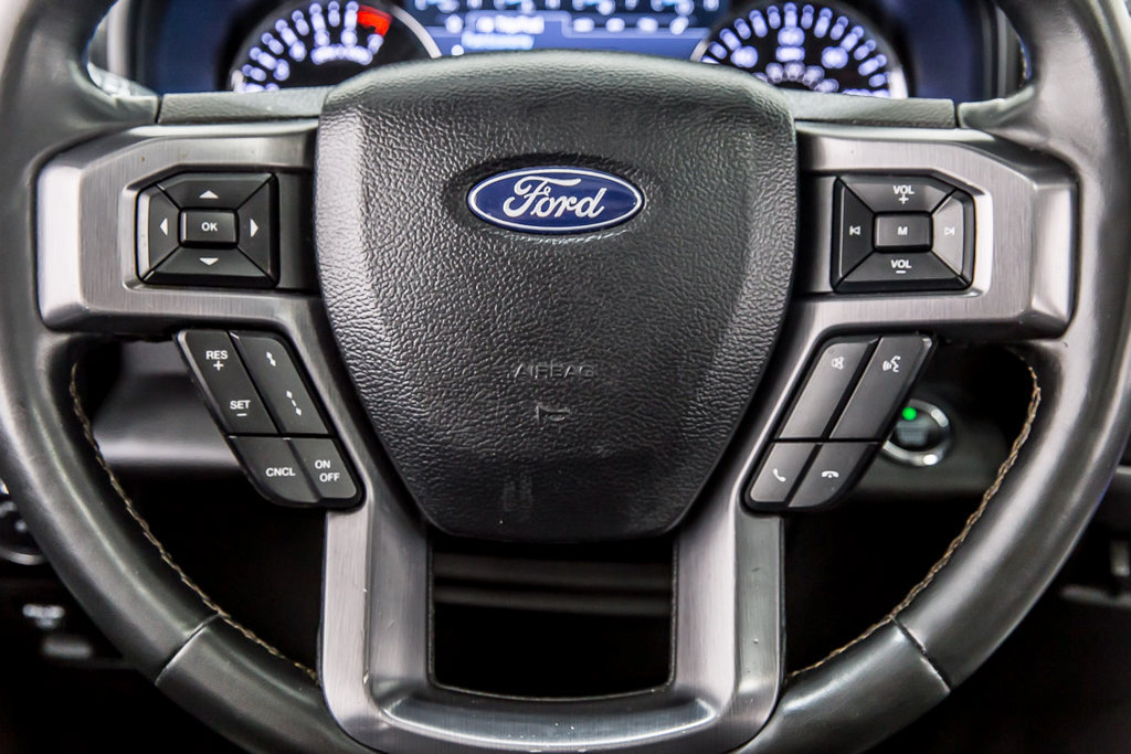 Used 2020 Ford Expedition Max Platinum RWD image 25