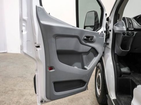 Used 2019 Ford Transit 250 148 Low Roof RWD image 38
