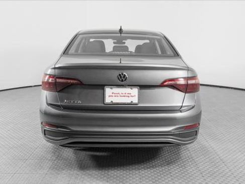 Used 2024 Volkswagen Jetta S FWD image 6