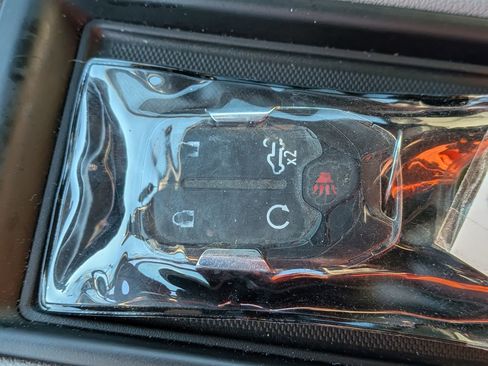 Used 2020 GMC Sierra 1500 SLT w/ SLT Premium Plus Package image 37