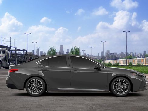 New 2026 Toyota Camry XLE AWD/4WD image 12