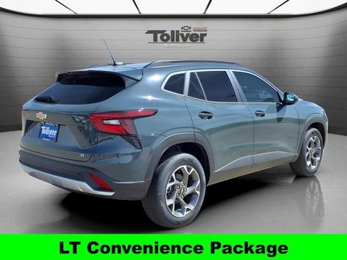 New 2026 Chevrolet Trax LT w/ Driver Confidence Package FWD image 6