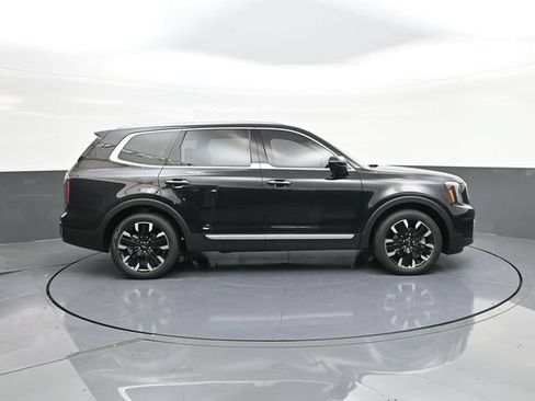Used 2024 Kia Telluride SX w/ Towing Package FWD image 25