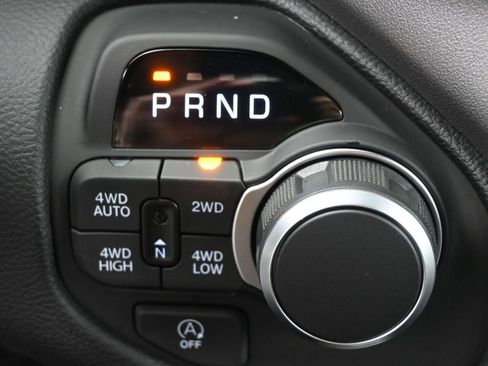 New 2026 RAM 1500 Lone Star AWD/4WD image 28