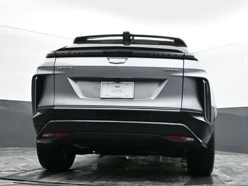 New 2025 Cadillac Lyriq Luxury w/ LPO, Red Accent Package image 39