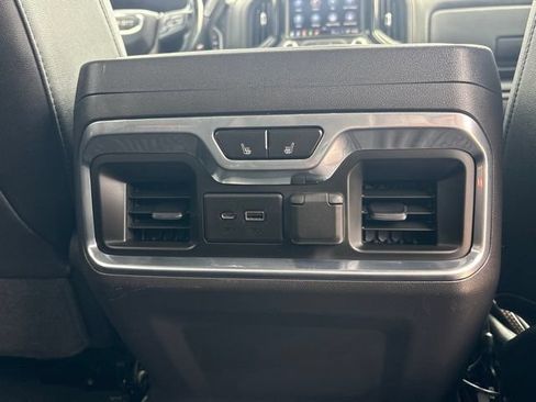 Used 2021 GMC Sierra 1500 AT4 w/ AT4 Premium Package AWD/4WD image 40