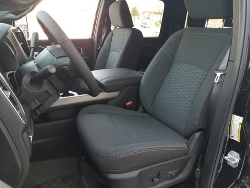 New 2026 RAM 2500 Big Horn AWD/4WD image 12