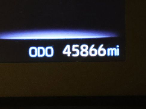 Used 2024 Toyota Corolla LE FWD image 25