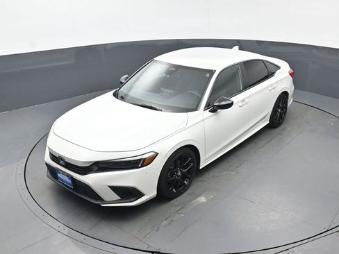 Used 2023 Honda Civic Sport image 36