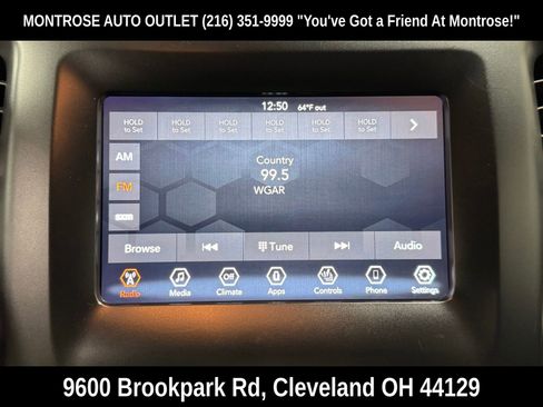 Used 2019 Jeep Cherokee Latitude Plus w/ Comfort/Convenience Group image 29