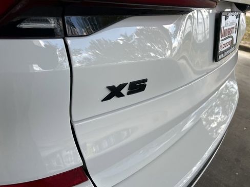 Used 2024 BMW X5 sDrive40i w/ M Sport Package image 19