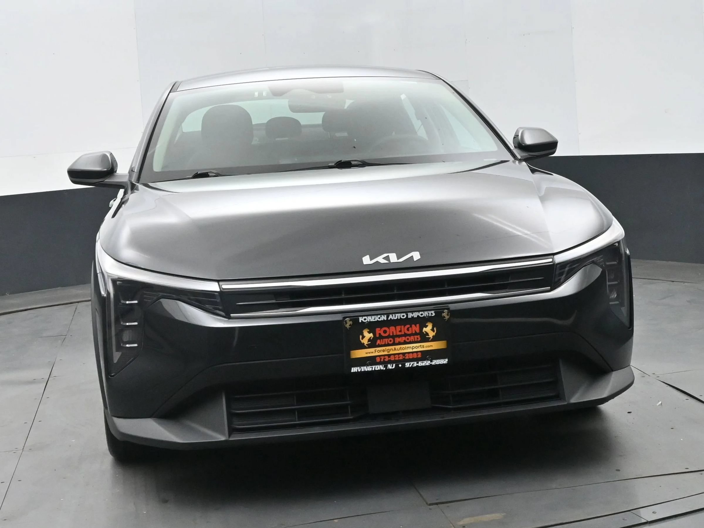 Used 2025 Kia K4 FWD image 3