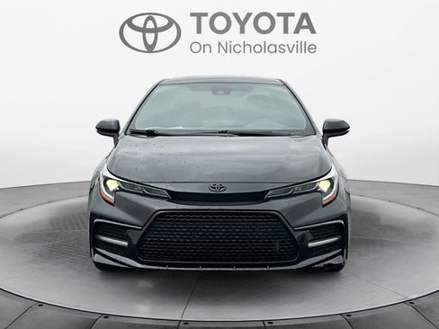 Used 2022 Toyota Corolla SE image 9
