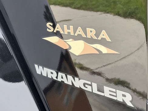 Used 2015 Jeep Wrangler Sahara w/ Connectivity Group image 25