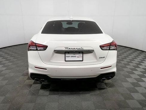 Used 2022 Maserati Ghibli Modena Q4 AWD/4WD image 31