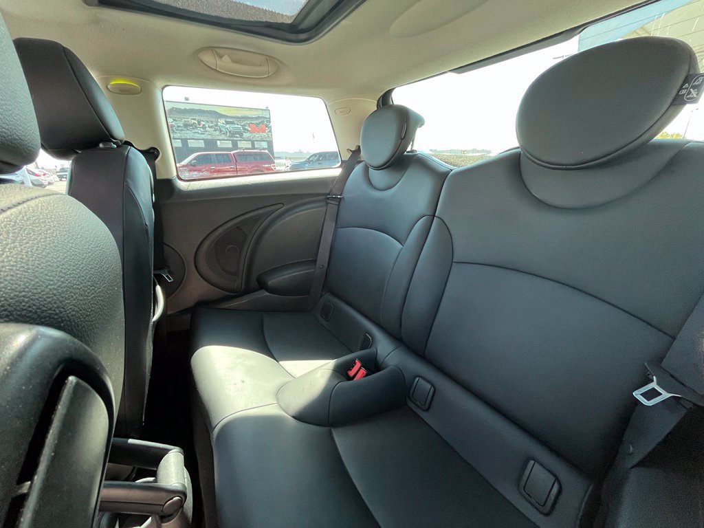 Used 2013 MINI Cooper Hardtop FWD image 10