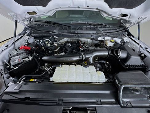 Used 2024 Ford F150 XLT w/ Mobile Office Package image 25