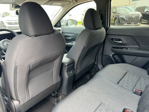 New 2026 Nissan Kicks SV w/ Charging Package AWD/4WD image 33