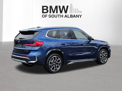 Certified 2023 BMW X1 xDrive28i w/ Premium Package image 4