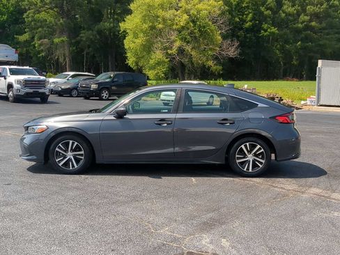 Used 2024 Honda Civic LX image 5