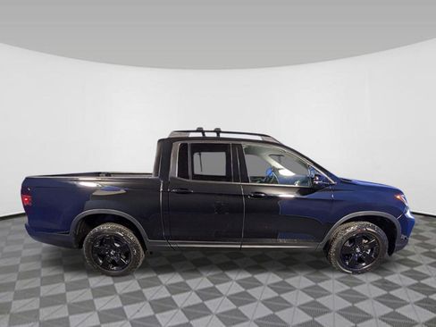 New 2026 Honda Ridgeline Black Edition image 8