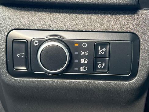 Used 2024 Ford Escape Active image 32