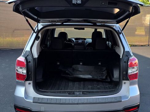 Used 2014 Subaru Forester 2.5i Limited AWD/4WD image 7