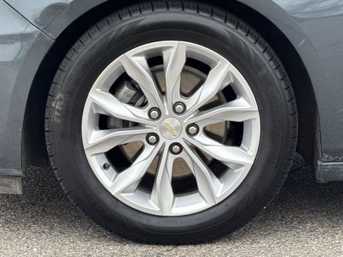 Used 2019 Chevrolet Malibu LT image 25
