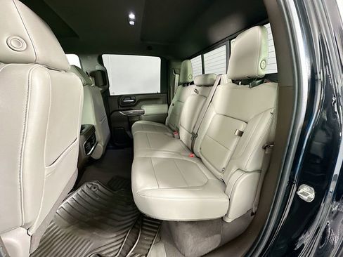 Used 2020 Chevrolet Silverado 2500 LTZ w/ LTZ Texas Edition RWD image 23