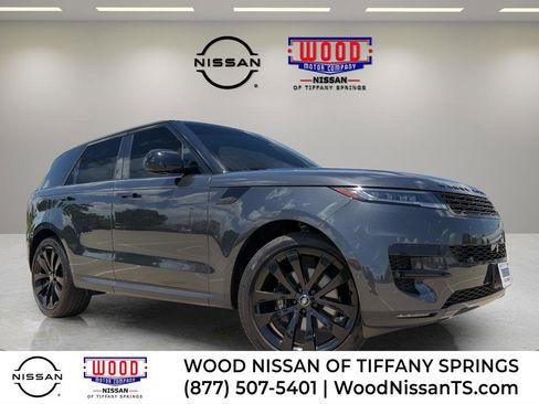 Used 2025 Land Rover Range Rover Sport SE AWD/4WD image 1