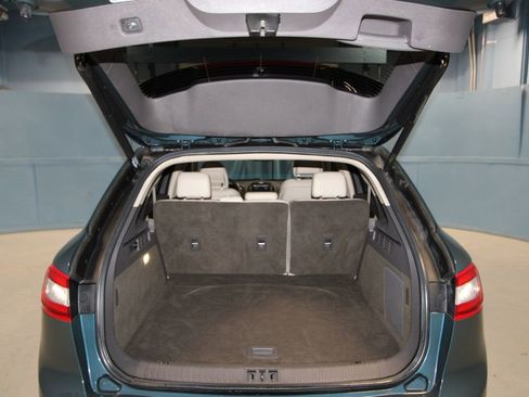 Used 2016 Lincoln MKX Reserve w/ Driver Assistance Package image 40