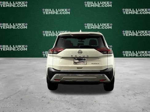 Used 2023 Nissan Rogue Platinum image 9