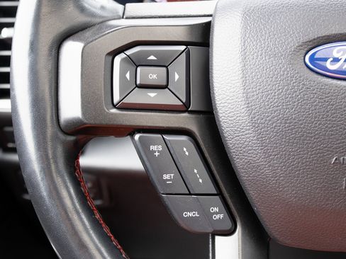 Used 2020 Ford Expedition Limited w/ Equipment Group 303A image 9