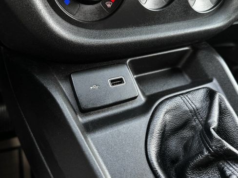 Used 2021 RAM ProMaster City SLT image 21