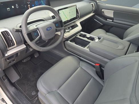 New 2026 Ford Expedition Max Active image 3