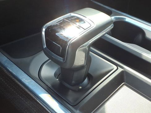 Used 2023 Chevrolet Silverado 1500 RST w/ Z71 Off-Road Package image 15