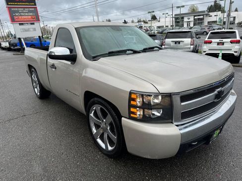 Used 2007 Chevrolet Silverado 1500 W/T image 4