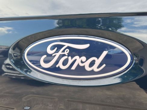 Used 2024 Ford F150 Lariat w/ FX4 Off-Road Package AWD/4WD image 33