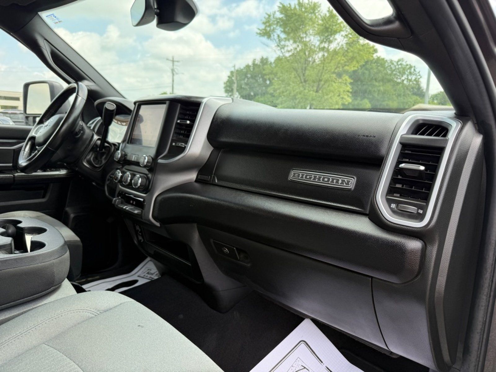 Used 2024 RAM 3500 Big Horn AWD/4WD image 23